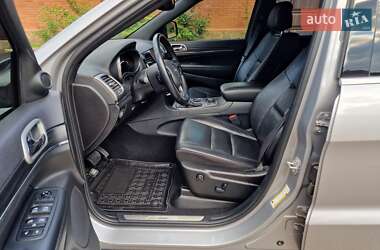 Позашляховик / Кросовер Jeep Grand Cherokee 2020 в 
