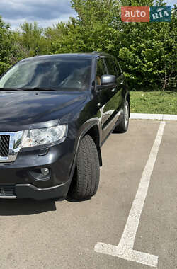 Внедорожник / Кроссовер Jeep Grand Cherokee 2012 в 