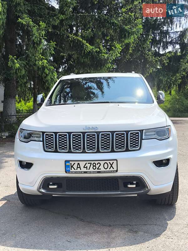 Внедорожник / Кроссовер Jeep Grand Cherokee 2018 в Киеве