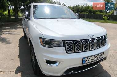 Позашляховик / Кросовер Jeep Grand Cherokee 2018 в 