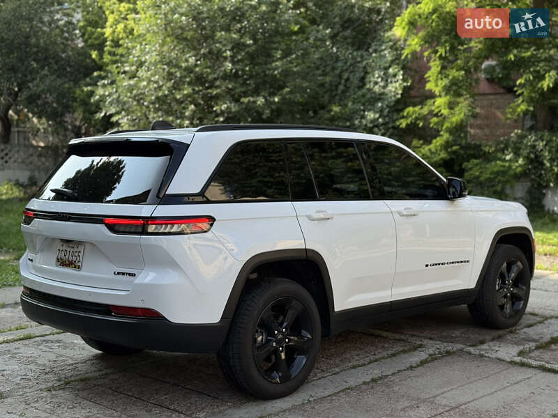 Внедорожник / Кроссовер Jeep Grand Cherokee 2024 в Киеве