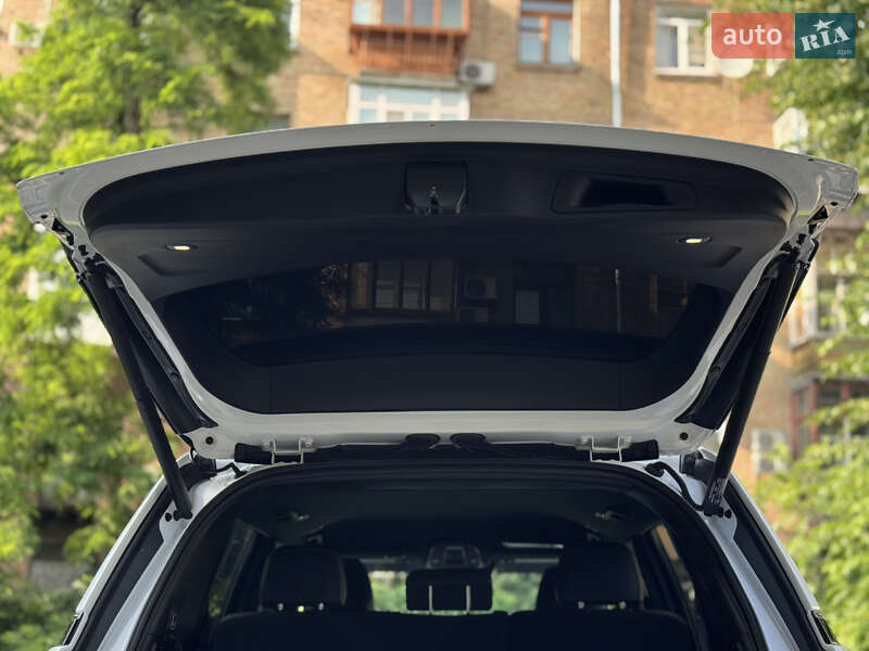 Внедорожник / Кроссовер Jeep Grand Cherokee 2024 в Киеве