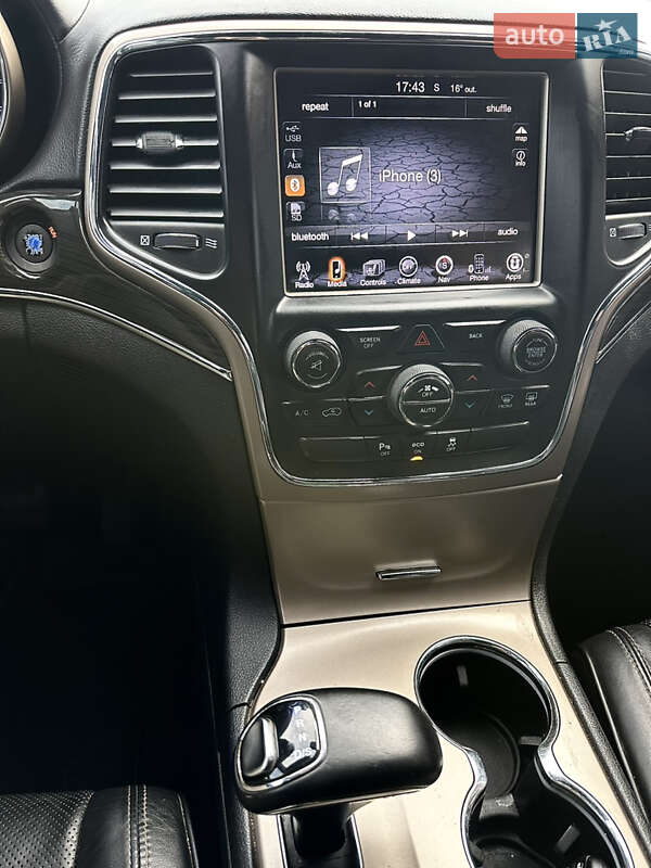 Внедорожник / Кроссовер Jeep Grand Cherokee 2013 в Чернигове