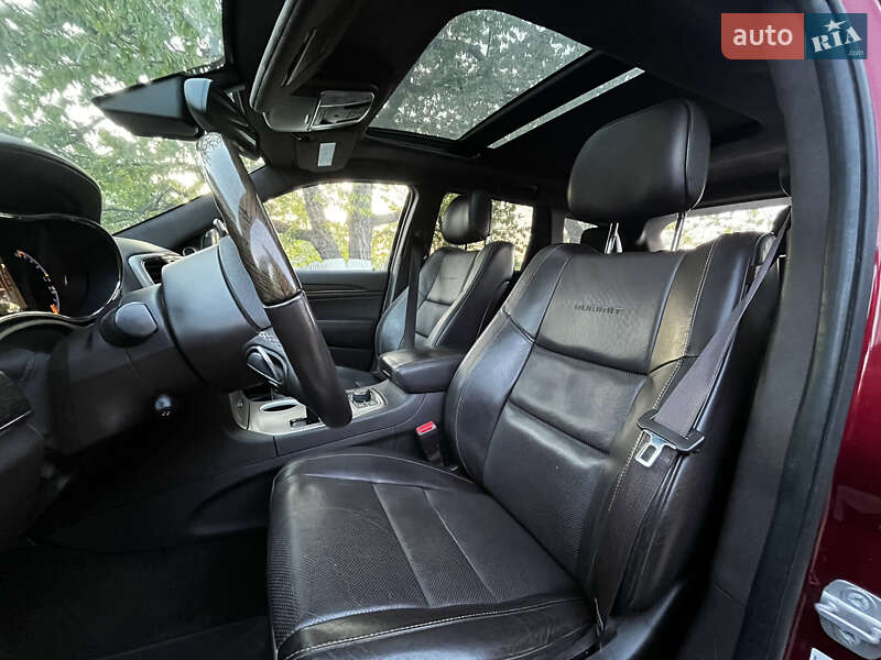 Внедорожник / Кроссовер Jeep Grand Cherokee 2014 в Черновцах