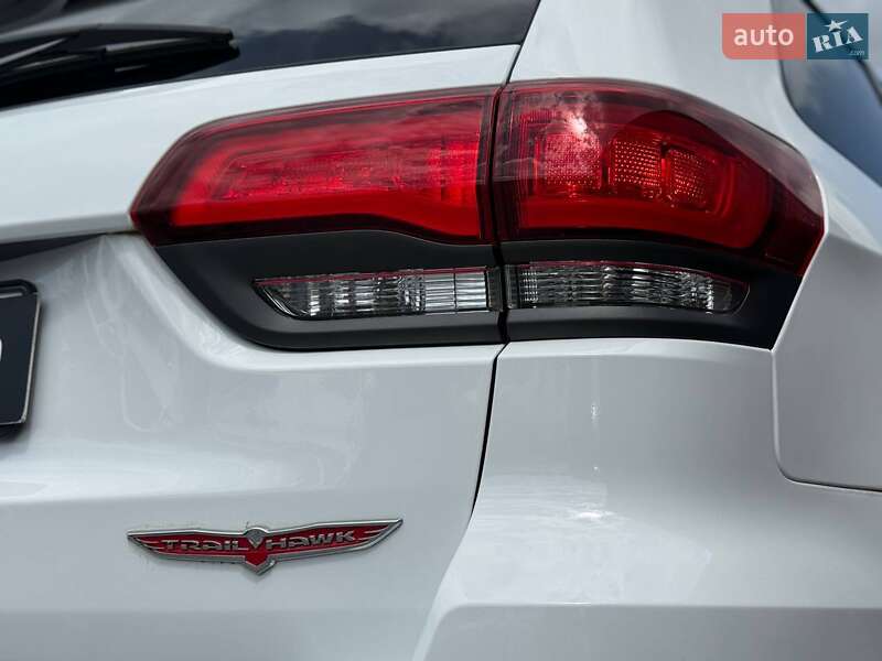 Внедорожник / Кроссовер Jeep Grand Cherokee 2021 в Ровно