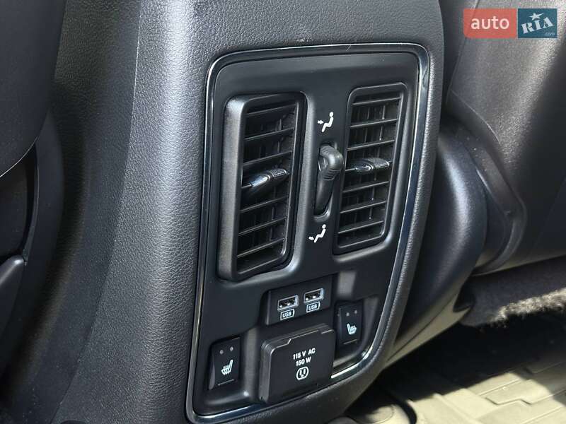 Внедорожник / Кроссовер Jeep Grand Cherokee 2021 в Ровно