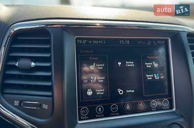 Внедорожник / Кроссовер Jeep Grand Cherokee 2018 в 