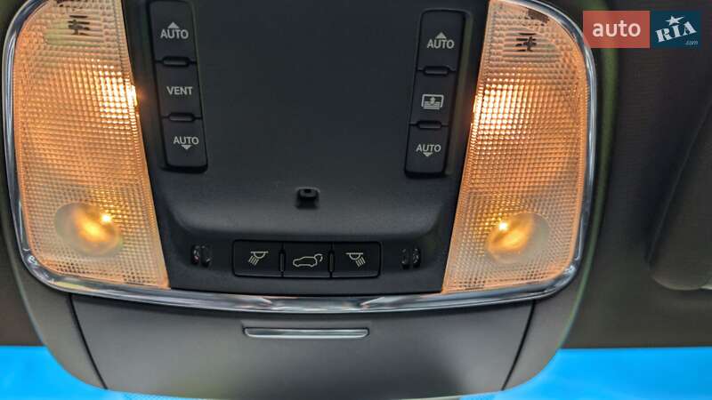 Внедорожник / Кроссовер Jeep Grand Cherokee 2017 в Сумах