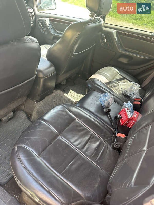 Позашляховик / Кросовер Jeep Grand Cherokee 2001 в Дергачах