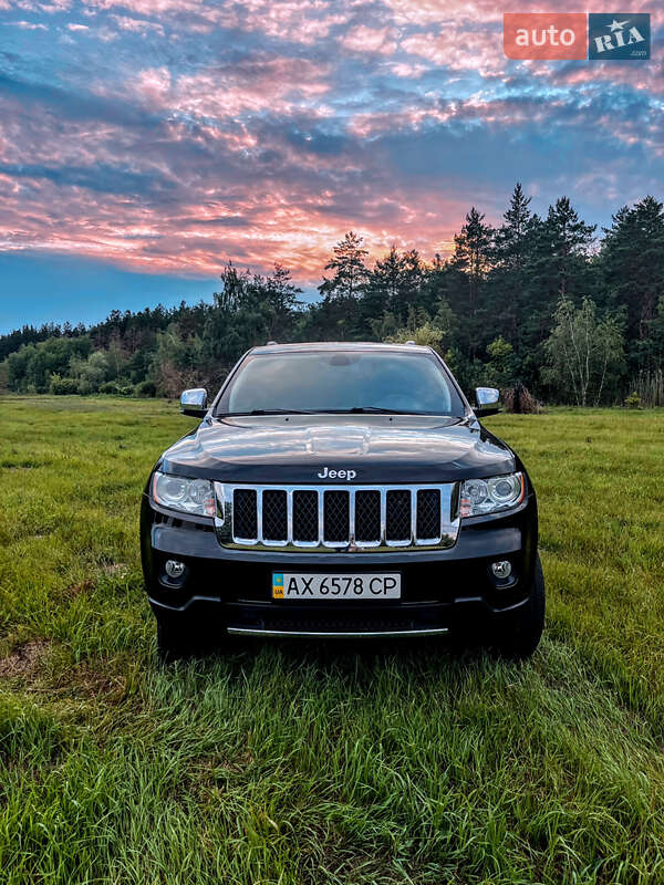 Внедорожник / Кроссовер Jeep Grand Cherokee 2011 в Харькове