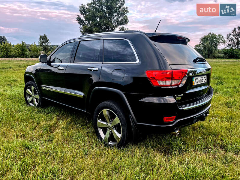 Внедорожник / Кроссовер Jeep Grand Cherokee 2011 в Харькове