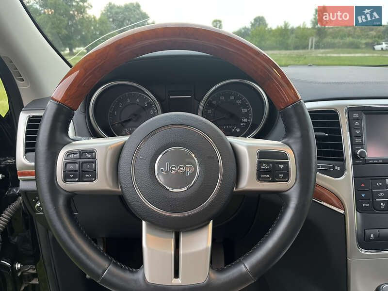 Внедорожник / Кроссовер Jeep Grand Cherokee 2011 в Харькове