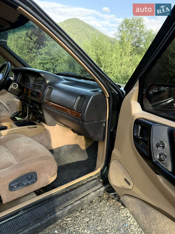Внедорожник / Кроссовер Jeep Grand Cherokee 1996 в Межгорье