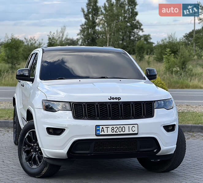 Внедорожник / Кроссовер Jeep Grand Cherokee 2018 в Коломые