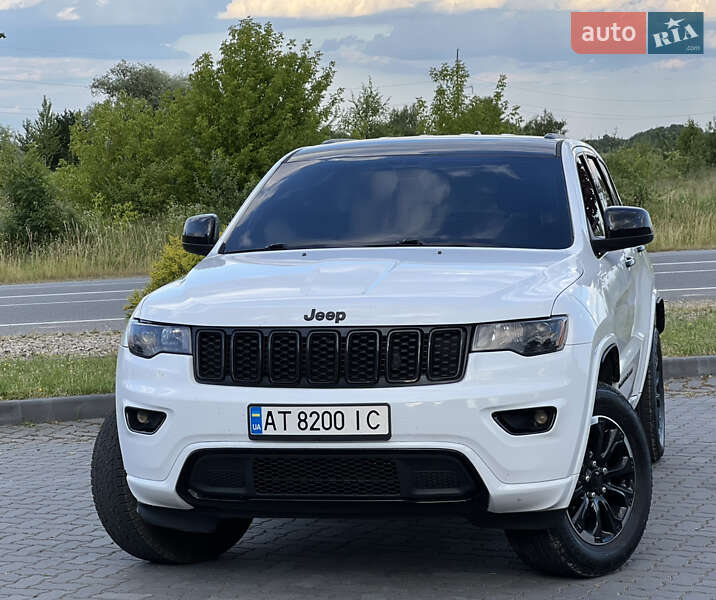 Внедорожник / Кроссовер Jeep Grand Cherokee 2018 в Коломые