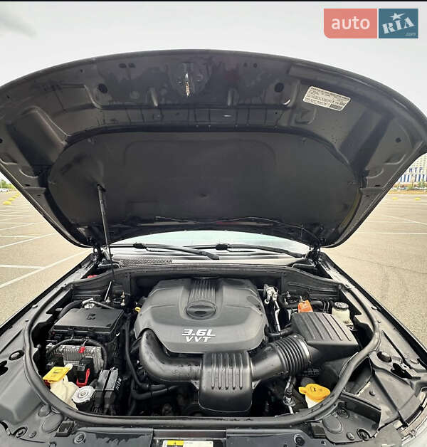 Внедорожник / Кроссовер Jeep Grand Cherokee 2013 в Яготине