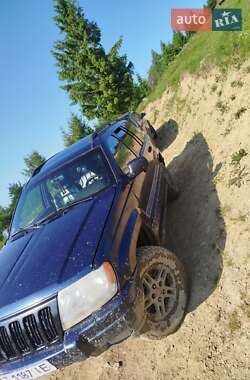Внедорожник / Кроссовер Jeep Grand Cherokee 1999 в Яремче