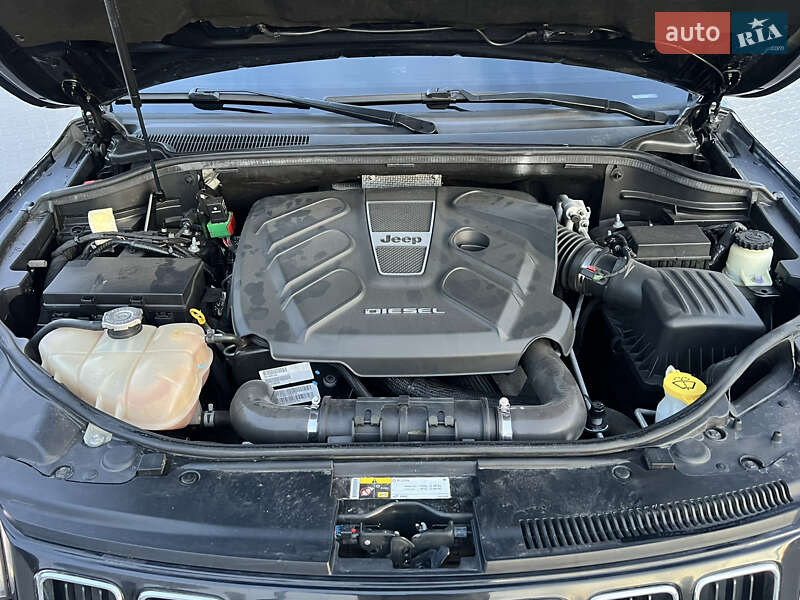 Внедорожник / Кроссовер Jeep Grand Cherokee 2013 в Золочеве фото 8 Внедорожник / Кроссовер Jeep Grand Cherokee 2013 в Золочеве
