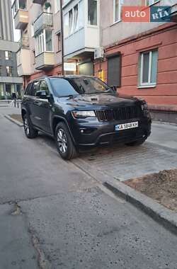 Внедорожник / Кроссовер Jeep Grand Cherokee 2015 в Киеве