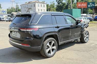 Позашляховик / Кросовер Jeep Grand Cherokee 2022 в 