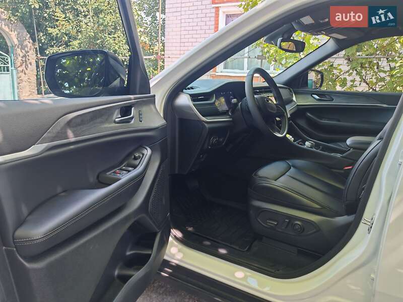 Внедорожник / Кроссовер Jeep Grand Cherokee 2024 в Харькове фото 8 Внедорожник / Кроссовер Jeep Grand Cherokee 2024 в Харькове