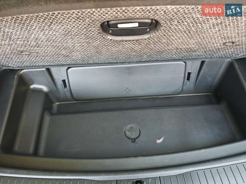 Внедорожник / Кроссовер Jeep Grand Cherokee 2024 в Харькове фото 26 Внедорожник / Кроссовер Jeep Grand Cherokee 2024 в Харькове