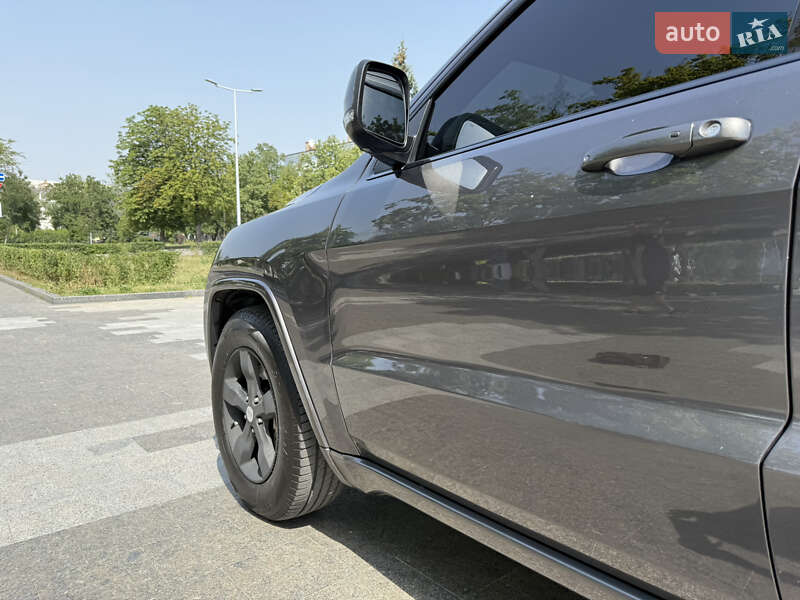Позашляховик / Кросовер Jeep Grand Cherokee 2015 в Дніпрі