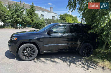 Внедорожник / Кроссовер Jeep Grand Cherokee 2018 в 