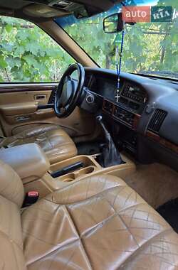Внедорожник / Кроссовер Jeep Grand Cherokee 1997 в 