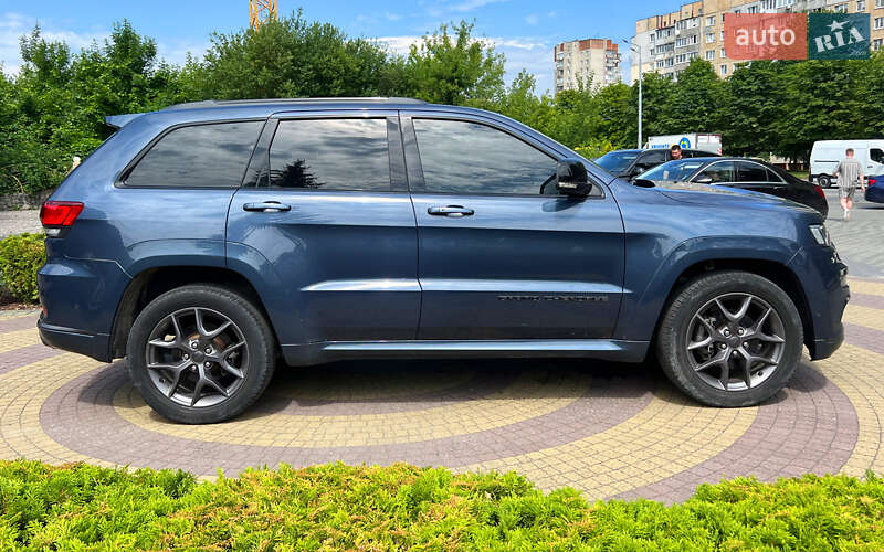 Внедорожник / Кроссовер Jeep Grand Cherokee 2019 в Львове