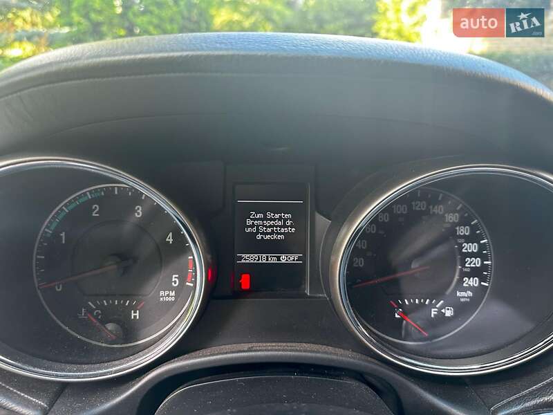 Внедорожник / Кроссовер Jeep Grand Cherokee 2012 в Киеве