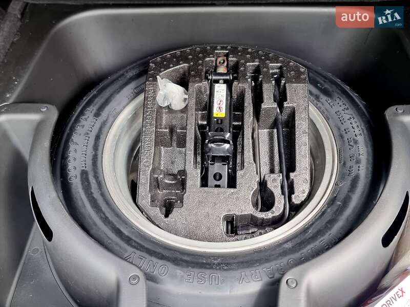 Внедорожник / Кроссовер Jeep Grand Cherokee 2018 в Киеве