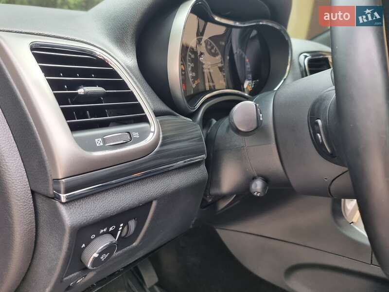 Внедорожник / Кроссовер Jeep Grand Cherokee 2018 в Киеве