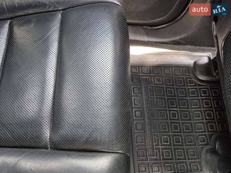 Внедорожник / Кроссовер Jeep Grand Cherokee 2013 в Запорожье