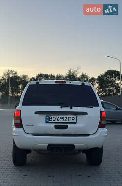 Внедорожник / Кроссовер Jeep Grand Cherokee 2003 в 