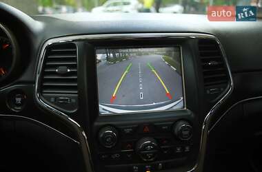 Внедорожник / Кроссовер Jeep Grand Cherokee 2013 в 
