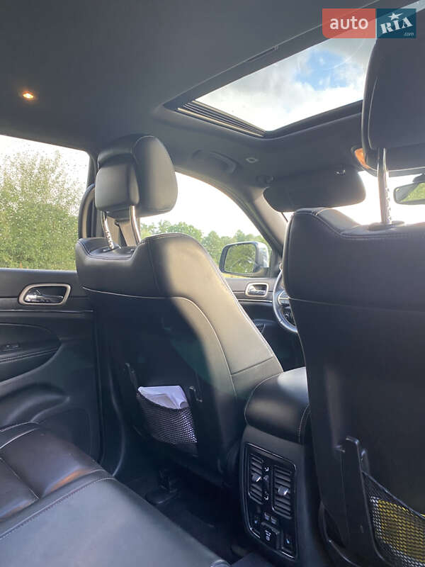 Внедорожник / Кроссовер Jeep Grand Cherokee 2017 в Ахтырке