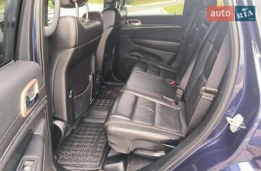 Внедорожник / Кроссовер Jeep Grand Cherokee 2016 в 