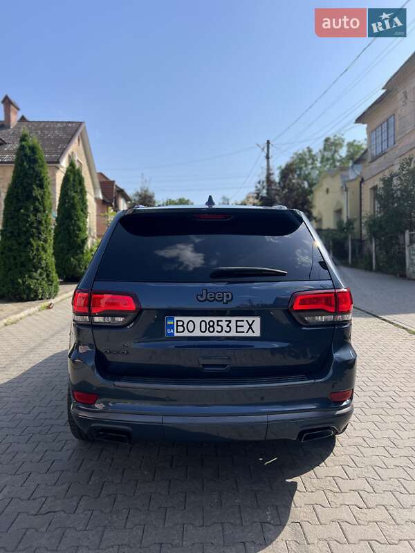 Позашляховик / Кросовер Jeep Grand Cherokee 2020 в Чернівцях
