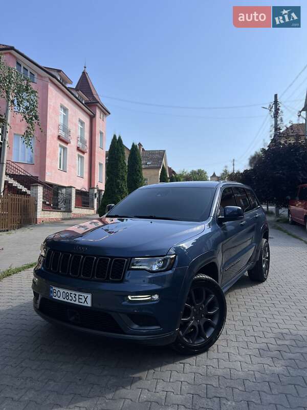 Позашляховик / Кросовер Jeep Grand Cherokee 2020 в Чернівцях