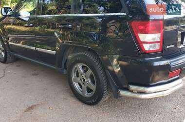 Внедорожник / Кроссовер Jeep Grand Cherokee 2006 в 
