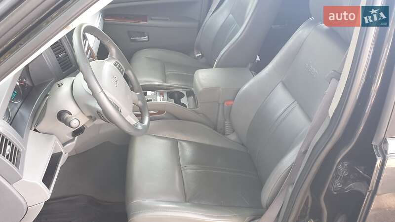 Внедорожник / Кроссовер Jeep Grand Cherokee 2006 в Киеве фото 19 Внедорожник / Кроссовер Jeep Grand Cherokee 2006 в Киеве