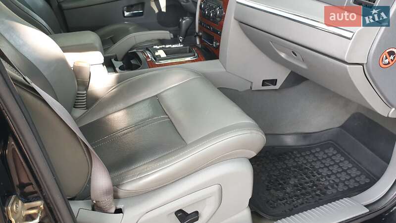 Внедорожник / Кроссовер Jeep Grand Cherokee 2006 в Киеве фото 25 Внедорожник / Кроссовер Jeep Grand Cherokee 2006 в Киеве