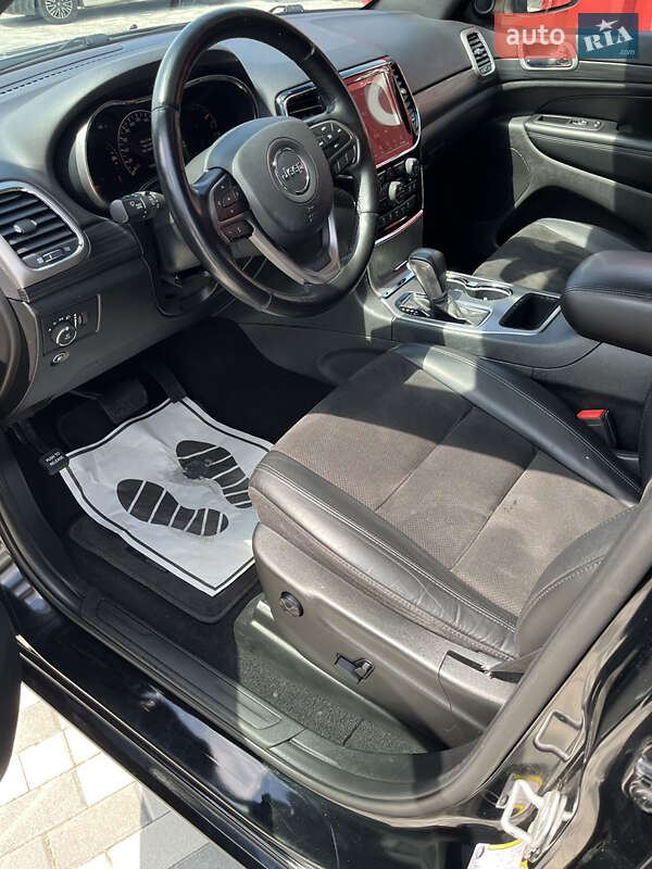 Внедорожник / Кроссовер Jeep Grand Cherokee 2020 в Львове