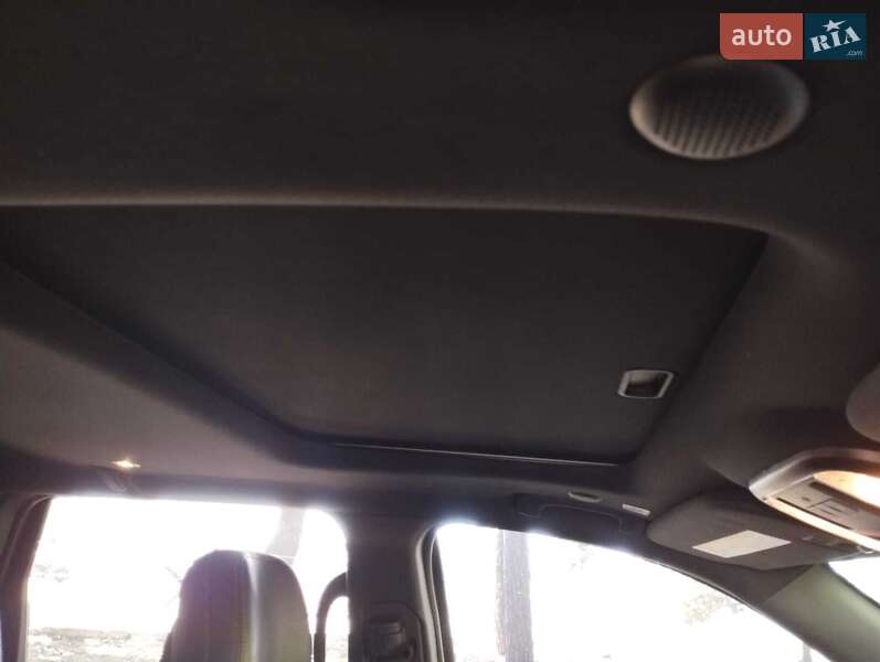 Позашляховик / Кросовер Jeep Grand Cherokee 2019 в Новомосковську фото 2 Позашляховик / Кросовер Jeep Grand Cherokee 2019 в Новомосковську