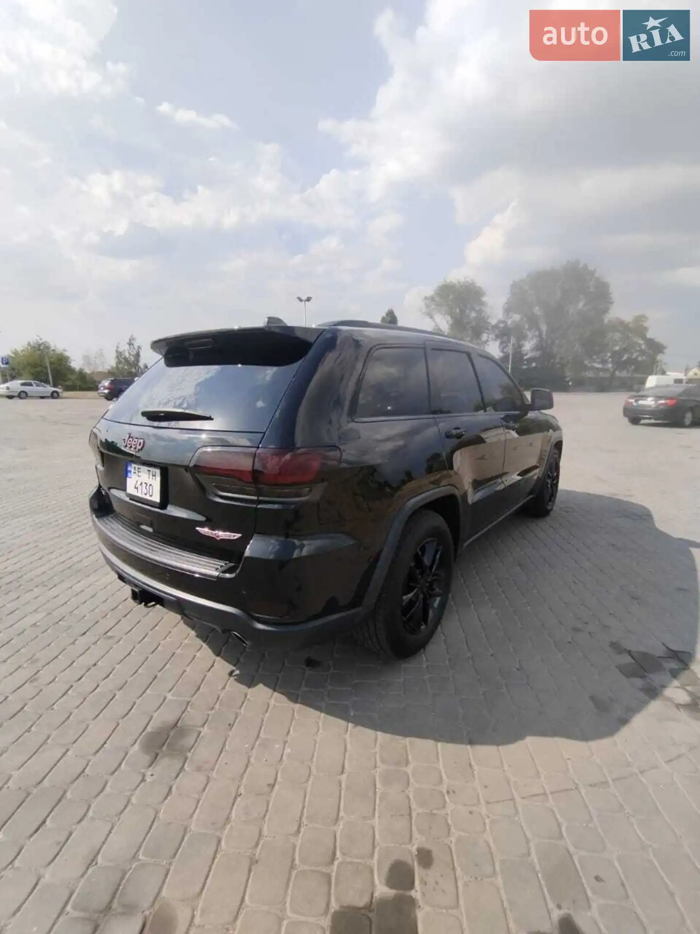 2019 Jeep Grand Cherokee - мініатюра 16