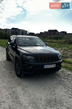 Внедорожник / Кроссовер Jeep Grand Cherokee 2016 в Ивано-Франковске
