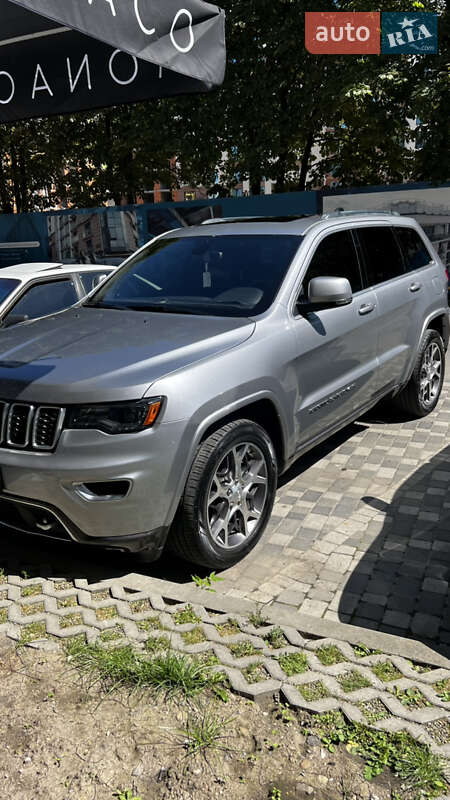 Jeep Grand Cherokee 2018