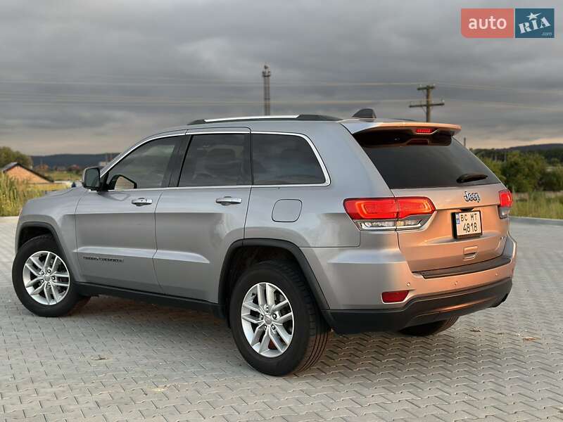 Внедорожник / Кроссовер Jeep Grand Cherokee 2017 в Львове