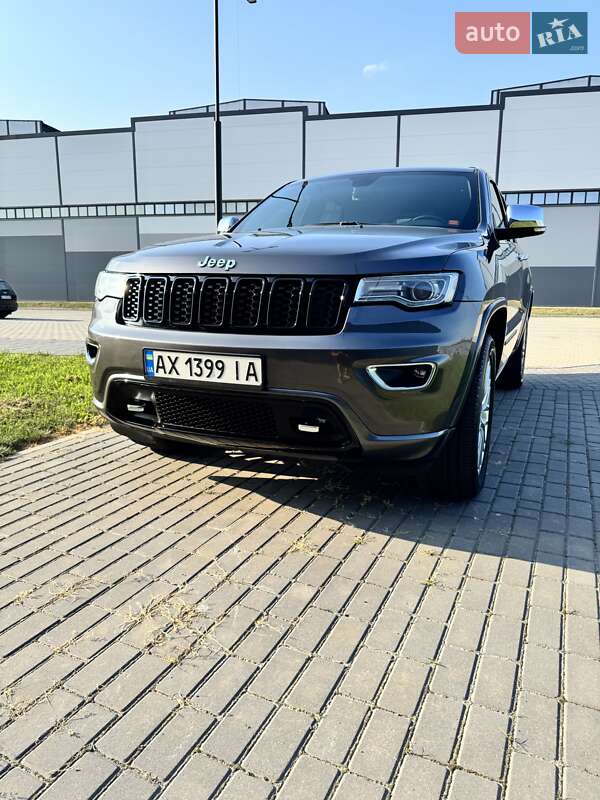 Внедорожник / Кроссовер Jeep Grand Cherokee 2018 в Ивано-Франковске